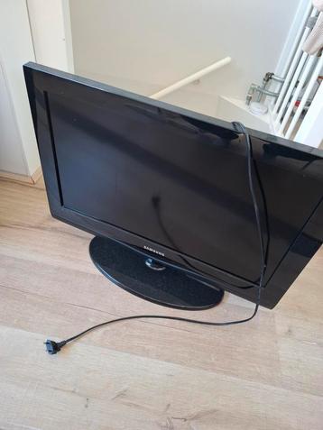 Samsung tv 26 inch beschikbaar voor biedingen