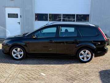 Ford Focus Wagon 1.6 Comfort beschikbaar voor biedingen