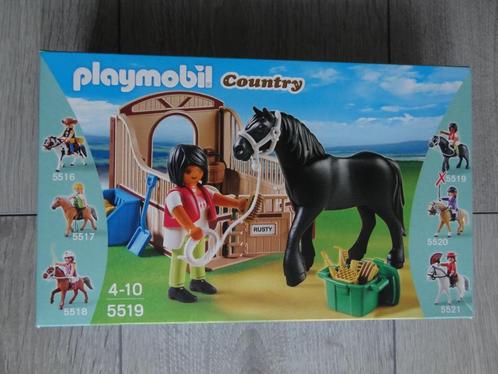 NIEUW! Playmobil Fries paard met paardenbox – 5519 >Snelle V, Kinderen en Baby's, Speelgoed | Playmobil, Nieuw, Complete set, Ophalen of Verzenden