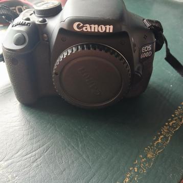 Canon EOS 600D beschikbaar voor biedingen