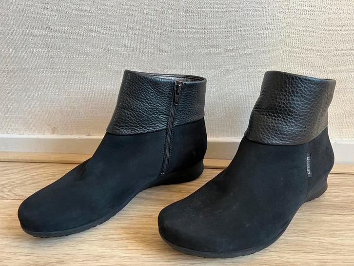 Mephisto enkellaarsjes mt 37,5, Kleding | Dames, Schoenen, Nieuw, Lage of Enkellaarzen, Zwart, Verzenden