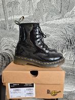 Z.g.a.n. zwarte Dr. Martens model 1460 W glanzend maat 36, Ophalen of Verzenden, Zo goed als nieuw, Zwart