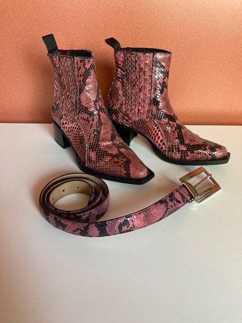 Caterina Lucchi laarzen Python slangenleer 35 valt 36😍❤️🥰, Kleding | Dames, Schoenen, Zo goed als nieuw, Lage of Enkellaarzen