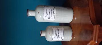 2 apothekersflessen  32 cm en 24 cm hoog beschikbaar voor biedingen