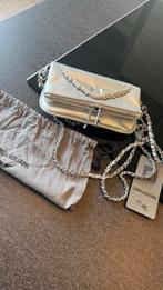 Zadig en Voltaire tas zilver nieuw klein model, Sieraden, Tassen en Uiterlijk, Tassen | Damestassen, Ophalen of Verzenden, Nieuw