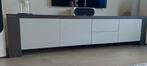 TV dressoir Sameza (bruin, hoogglans wit, rvs-details), Ophalen, Kunststof, Zo goed als nieuw, 200 cm of meer