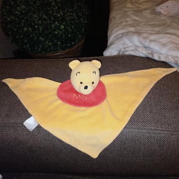 Pooh beer, disney baby, panda, kroeldoek beschikbaar voor biedingen