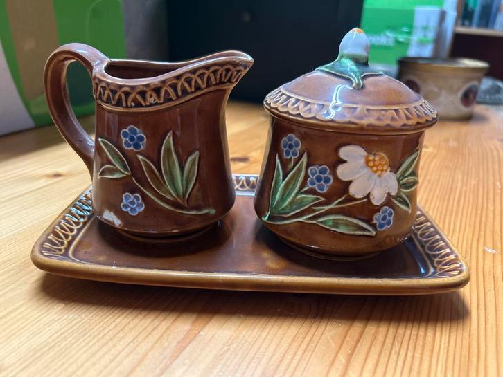 Vintage Melk en Suiker Set - Aardewerk, Huis en Inrichting, Keuken | Servies, Gebruikt, Overige typen, Overige stijlen, Aardewerk
