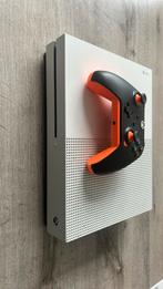 Xbox one s, Spelcomputers en Games, Xbox One, Ophalen of Verzenden, Zo goed als nieuw, Met 1 controller