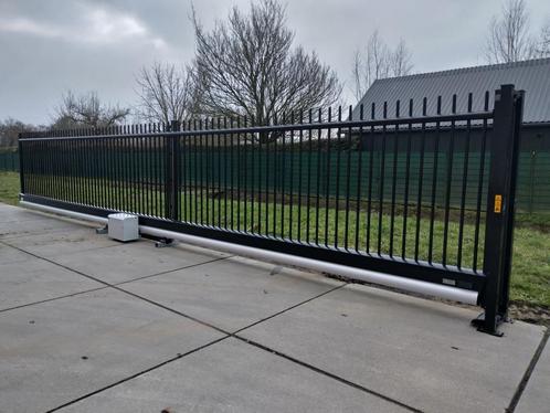 Vrijdragende Elektrische Aluminium Schuifpoort Zwart 900x200, Tuin en Terras, Tuinhekken en Hekwerk, Zo goed als nieuw, Spijlenhekwerk