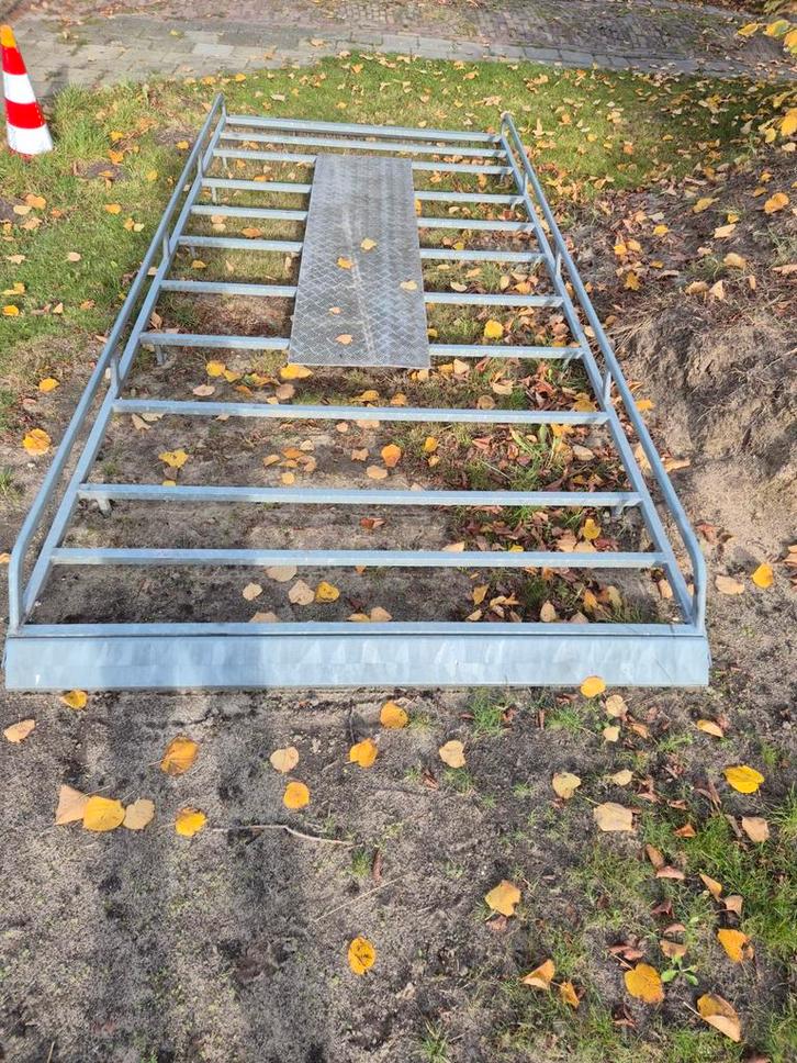 Imperiaal lag op een Mercedes Sprinter, Auto diversen, Dakdragers, Gebruikt, Ophalen