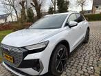 Audi Q4 e-tron 50 Quattro 77kWh 299pk S Line, Auto's, Audi, Wit, Leder, 2110 kg, SUV of Terreinwagen