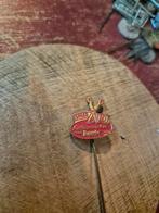 Vintage SPAAR Postzegelmerken van Remia Speldje, Verzamelen, Speldjes, Pins en Buttons, Ophalen of Verzenden, Gebruikt, Merk, Speldje of Pin