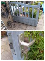 Groot hek poort met werkend scharnier, Tuin en Terras, Ophalen, Zo goed als nieuw, IJzer