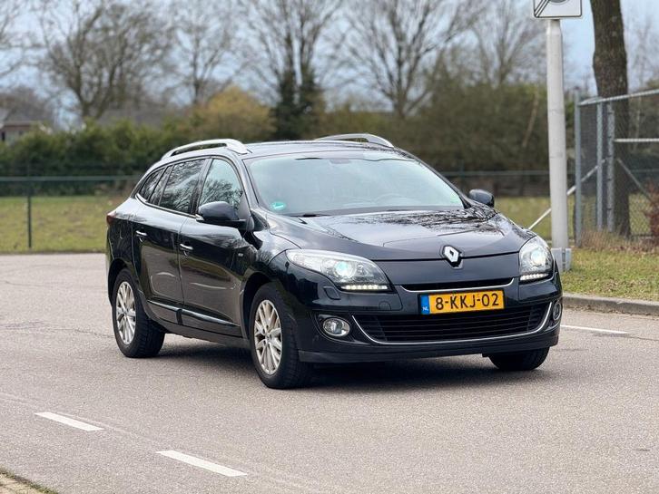 Renault Mégane 1.5 DCI 81KW BOSE 2013 Zwart, Auto's, Renault, Bedrijf, Mégane, Diesel, Euro 5, A, Stationwagon, Handgeschakeld