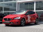 Volvo V40 T4 190PK R-Design Business| Panodak| Trekhaak| Cam, Auto's, Voorwielaandrijving, 65 €/maand, Gebruikt, 4 cilinders