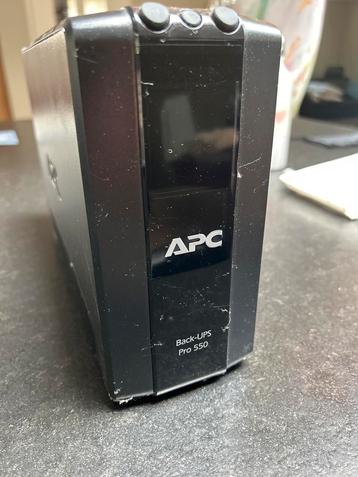 APC Back-UPS Pro 550 Noodvoeding beschikbaar voor biedingen
