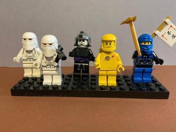 39 Lego minifiguren