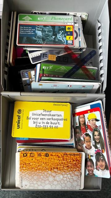 Telefoonkaarten  beschikbaar voor biedingen