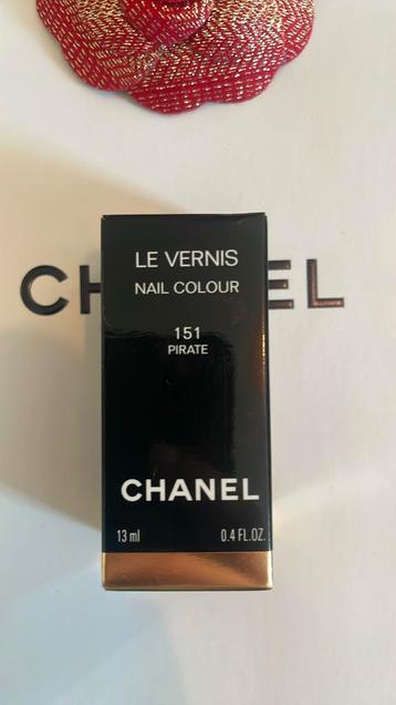 CHANEL Le Vernis beschikbaar voor biedingen