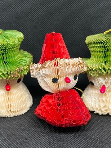 Vintage Kerst Honeycomb Sneeuwpop beschikbaar voor biedingen