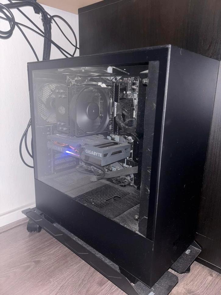 Game PC 10th Gen Intel i5 + RTX 3060Ti Eagle OC, Computers en Software, Desktop Pc's, Gebruikt, 4 Ghz of meer, SSD, 32 GB, Met videokaart