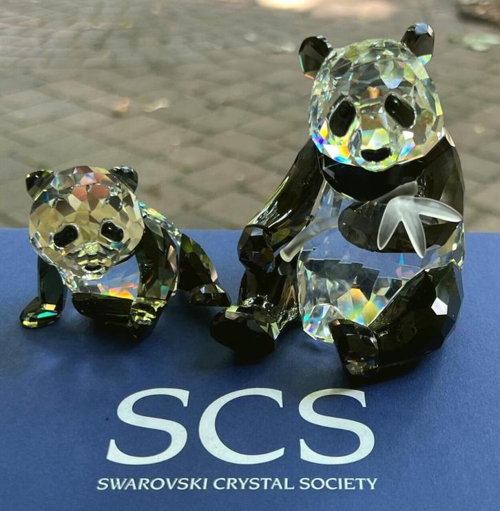 Swarovski Panda moeder en baby incl.doos & certificaat, Verzamelen, Swarovski, Nieuw, Figuurtje, Ophalen of Verzenden