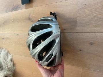 Bell Fietshelm - Maat S/M beschikbaar voor biedingen