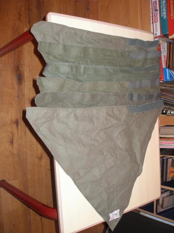 Zes halsdoeken gvt, Verzamelen, Militaria | Algemeen, Landmacht, Kleding of Schoenen, Nederland, Ophalen of Verzenden