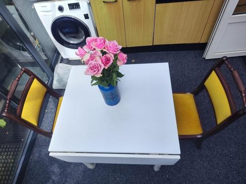 Eettafel, Huis en Inrichting, Tafels | Eettafels, Zo goed als nieuw, 50 tot 100 cm, 100 tot 150 cm, Vier personen, Rechthoekig