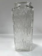 Vintage glazen vaas, Ophalen