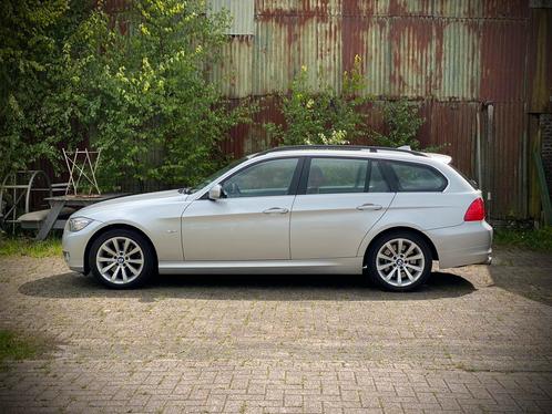 BMW 330d e91 Touring X-drive | Lage km stand | Euro 5, Auto's, BMW, Particulier, 3-Serie, 4x4, ABS, Airbags, Boordcomputer, Centrale vergrendeling