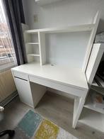Ikea Micke bureau met extra opbouw, Huis en Inrichting, Bureaus, Ophalen, Zo goed als nieuw