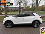 Volkswagen T-Roc 1.5 TSI Sport, Auto's, Volkswagen, Electronic Stability Program (ESP), 4 cilinders, 150 pk, Wit