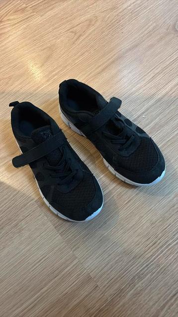 Gymschoenen maat 35 zo goed als nieuw! beschikbaar voor biedingen