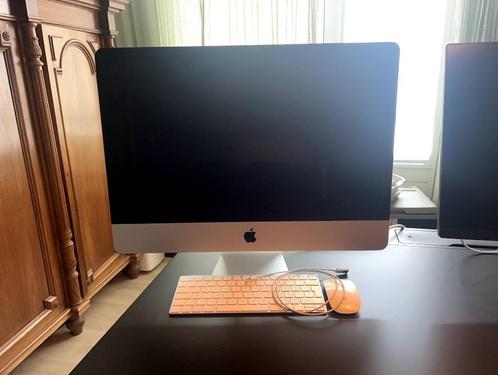 iMac 21,5 inch / eind 2015 / inclusief toetsenbord en muis, Computers en Software, Apple Desktops, Gebruikt, iMac, SSD, Minder dan 2 Ghz