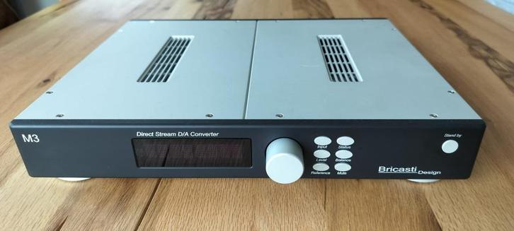 Bricasti M3 DAC en voorversterker, Audio, Tv en Foto, Converters, Zo goed als nieuw, Ophalen of Verzenden