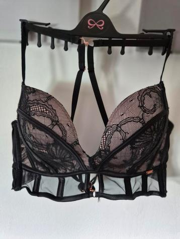 BIG SALE Hunkemoller set noir bh + slip maat 80B beschikbaar voor biedingen