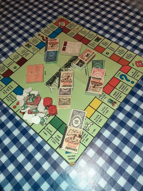 heel oud monopoly spel, Hobby en Vrije tijd, Gezelschapsspellen | Kaartspellen, Gebruikt, Ophalen of Verzenden