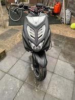 Yamaha Aerox - Betrouwbare Scooter, Fietsen en Brommers, Scooters | Yamaha, Ophalen, Gebruikt, Aerox, Maximaal 45 km/u
