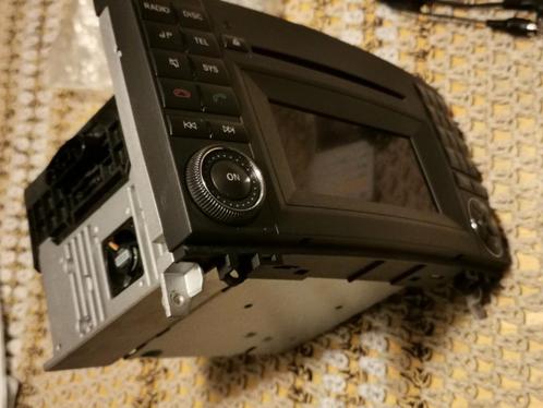 mf 2830 mercedes a180 cdi radio, Auto diversen, Autoradio's, Zo goed als nieuw, Ophalen of Verzenden