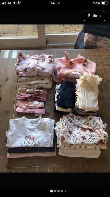 Pakket meisjes kleding maat 62 beschikbaar voor biedingen
