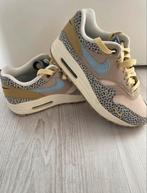 Nike air max 1 cobblestone maat 36, Kleding | Dames, Schoenen, Verzenden, Zo goed als nieuw, Sneakers of Gympen