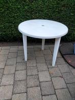 Gratis ophalen Witte plastic tuintafel, Tuin en Terras, Tuintafels, Ophalen, Gebruikt, Rond, Plastic