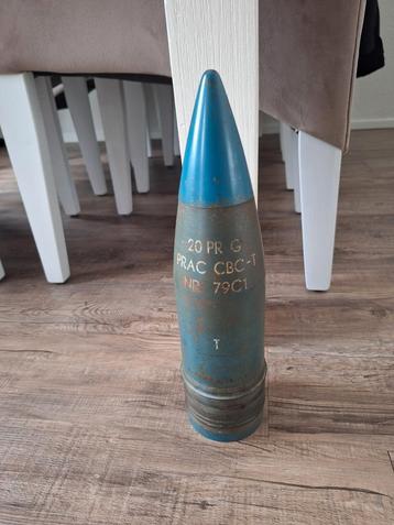 20 pounder oefen granaat.. Tank/kanon  beschikbaar voor biedingen