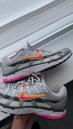 Nike P-6000 Sneakers - Perfecte Conditie!, Kleding | Dames, Ophalen, Wit, Nike, Zo goed als nieuw
