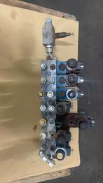 ventielenblok hydroliek, Ophalen, Gebruikt