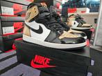 Nike air jordan 1 high OG " Gold toes" 42.5, Overige kleuren, Ophalen of Verzenden, Nike Air Jordan, Sneakers of Gympen