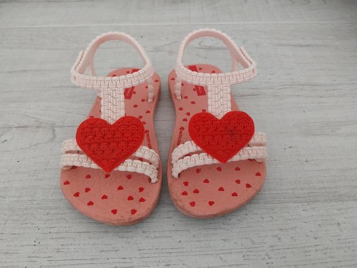 Ipanema sandaaltjes maat 22-23, Kinderen en Baby's, Kinderkleding | Schoenen en Sokken, Gebruikt, Schoenen, Meisje, Ophalen of Verzenden