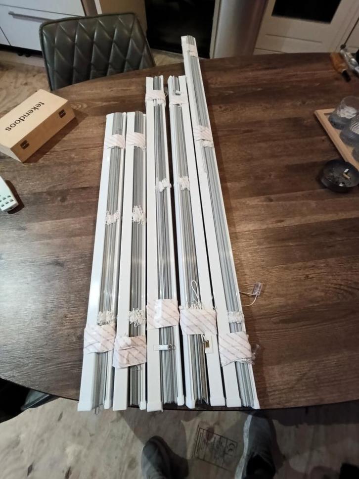 6x Witte Luxaflex - gebruikt, Huis en Inrichting, Stoffering | Gordijnen en Lamellen, Nieuw, 50 tot 100 cm, Wit, Ophalen of Verzenden